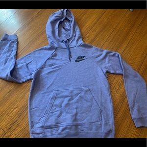 NWOT Nike Rally Women’s Hoodie Purple Heather XS